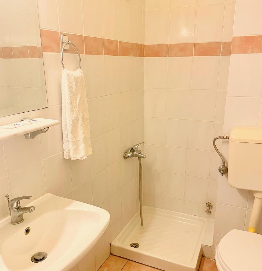 Klitemnistra Rooms Mykines Bagian luar foto